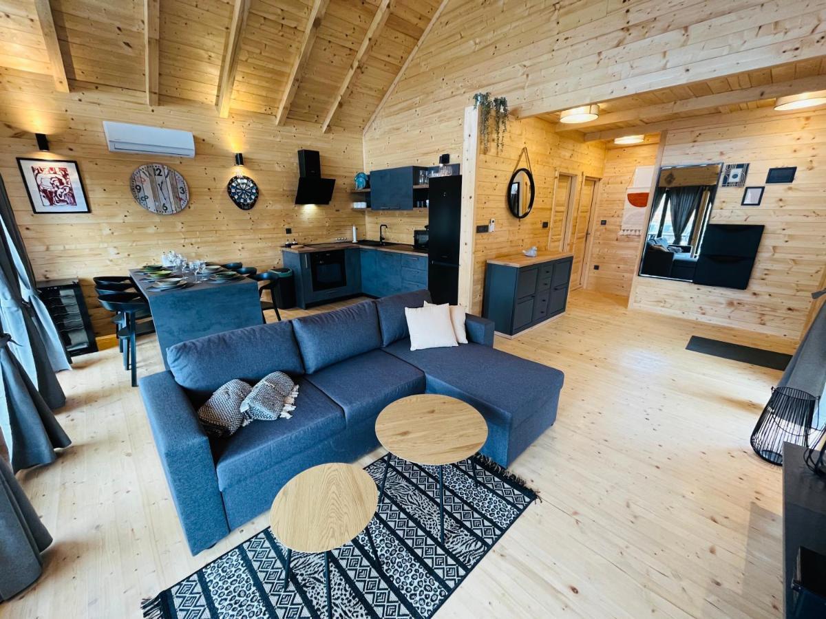 Holiday House Adamo Selno 外观 照片