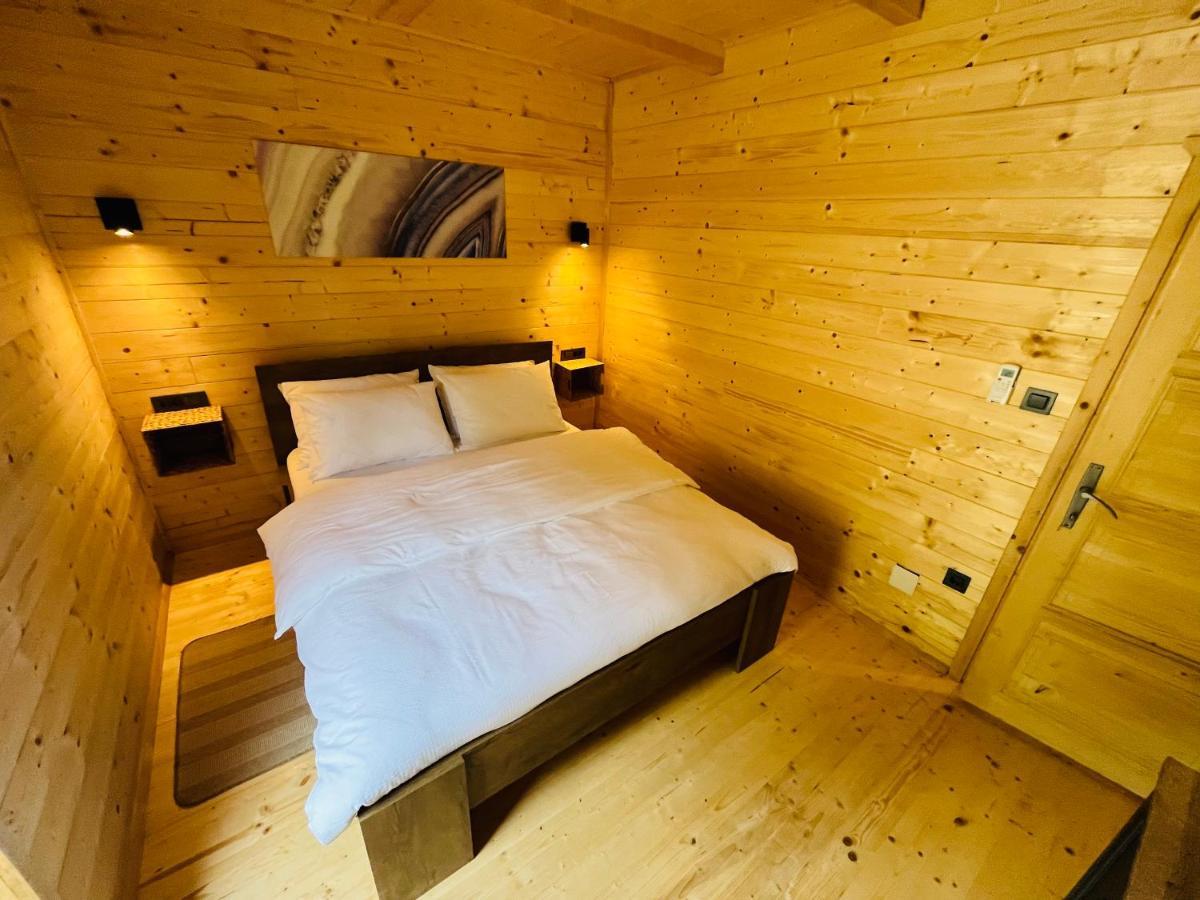 Holiday House Adamo Selno 外观 照片