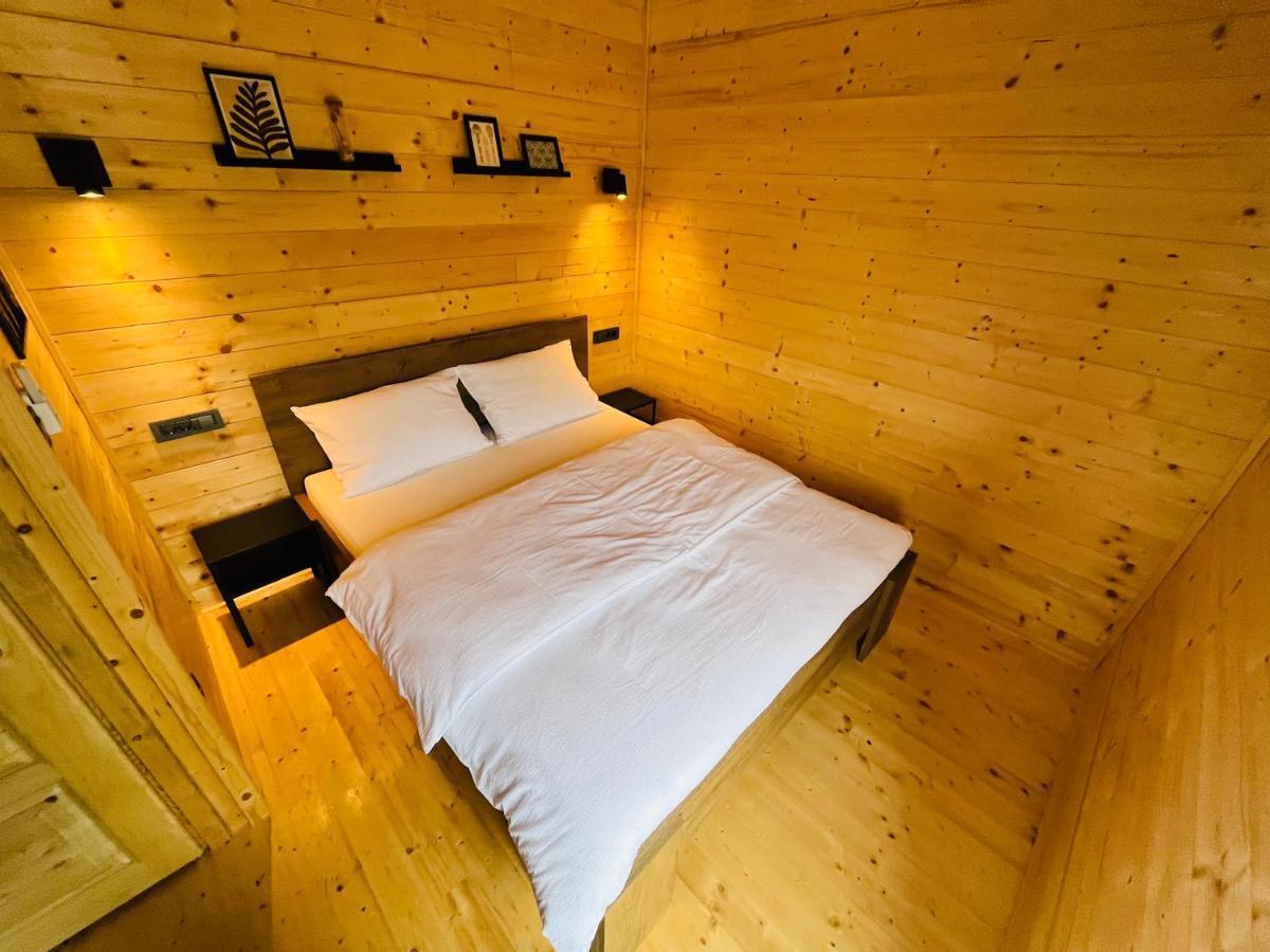 Holiday House Adamo Selno 外观 照片